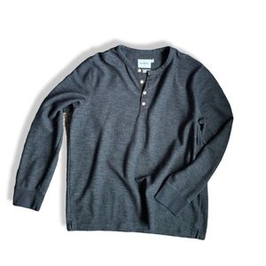 Goodfellow brand button up Henley long sleeve. Size XL, lightly worn condition.